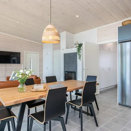 Hot Pool Kesaeranta By Interhome Holiday home Ihamaniemi